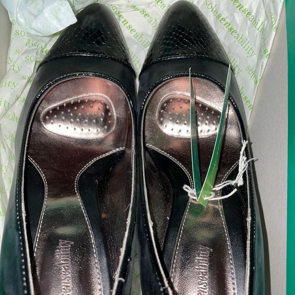 Black Solesenseability 7.5 Heels - Picture 7 of 9